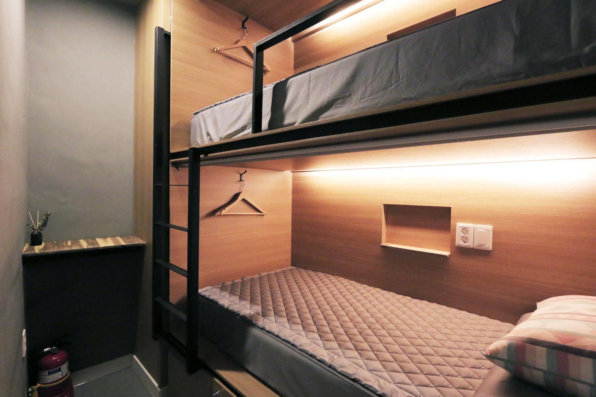 Blueboat Hostel Чонджу Экстерьер фото